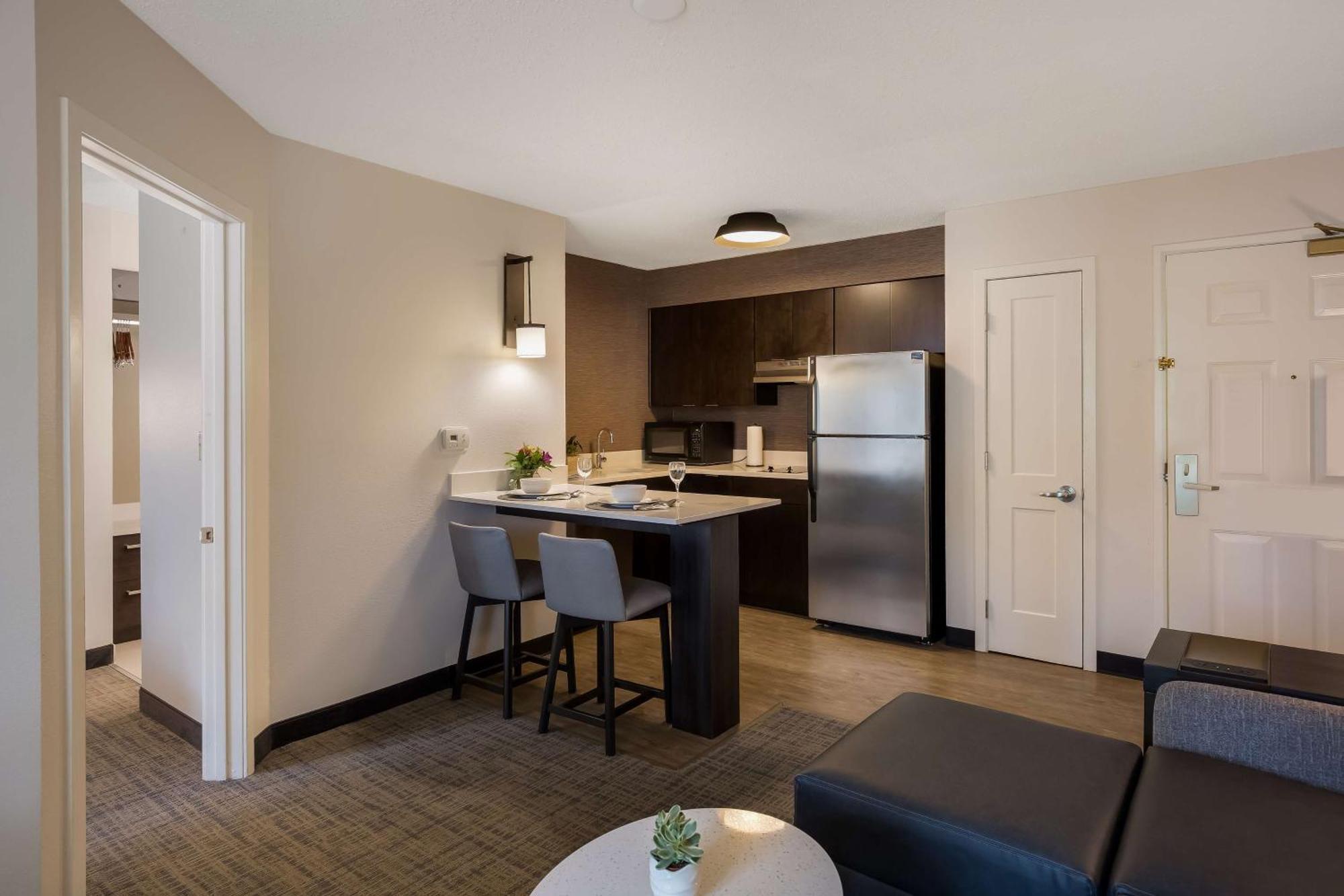 Sonesta Es Morris Plains 3*