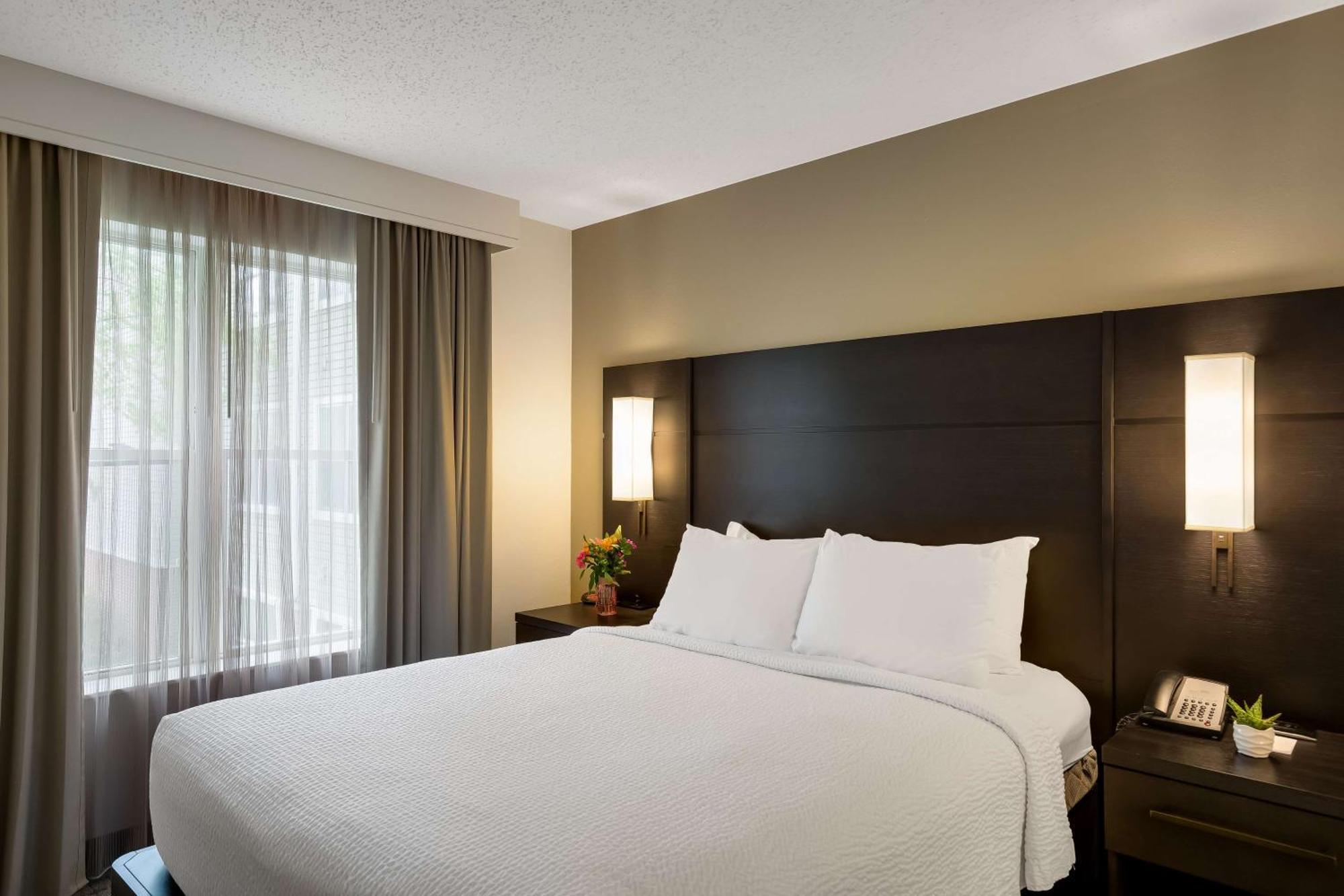 Sonesta Es Morris Plains Hotel 3*